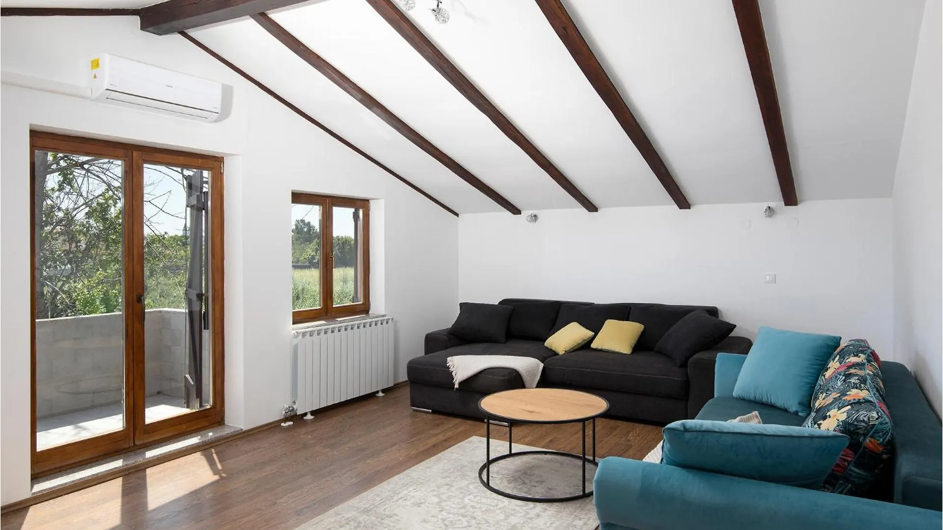 Nice Home In Medulin With Kitchenette Holiday home